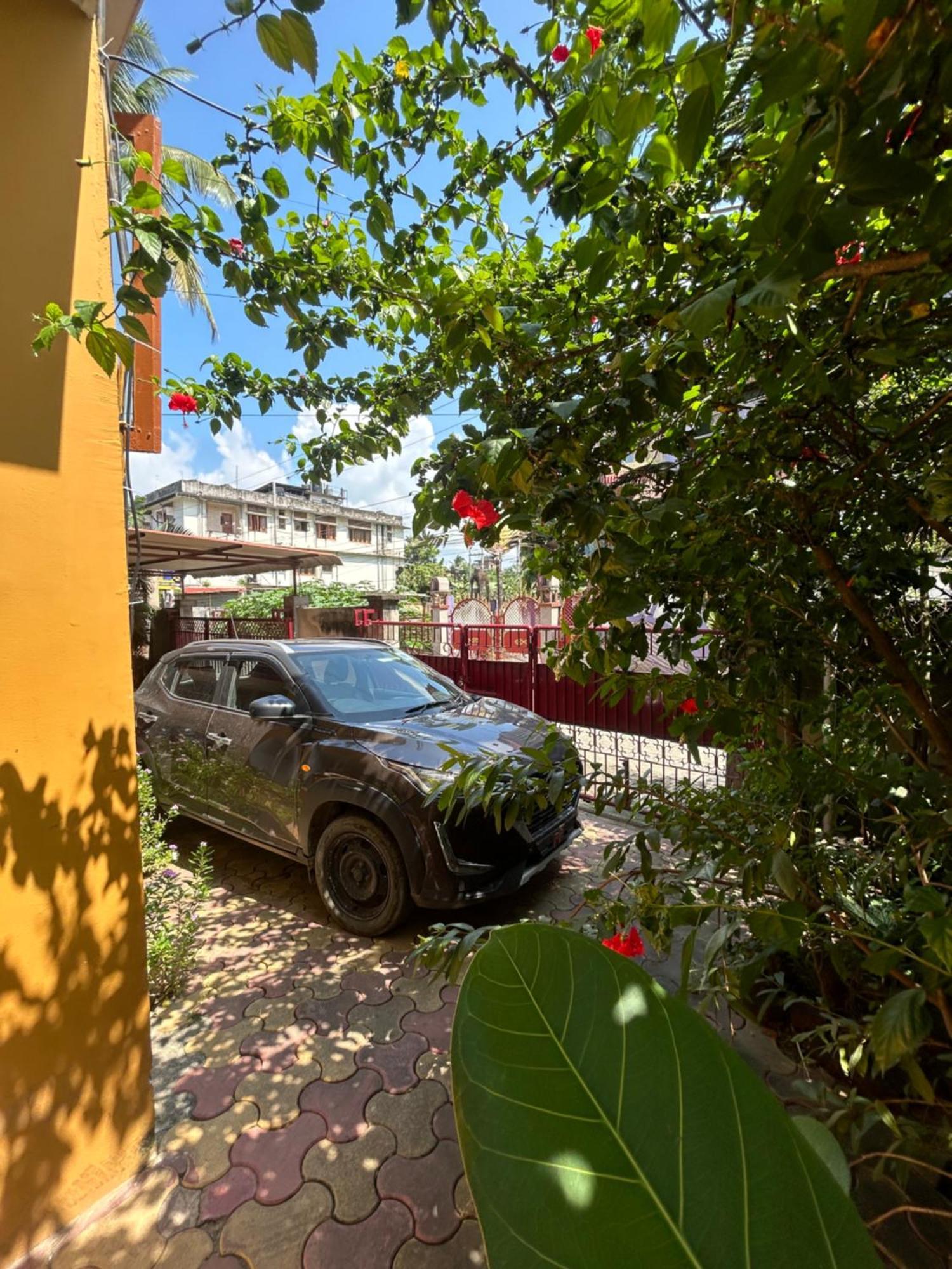 Adelyn'S Homestay Guwahati Exterior foto